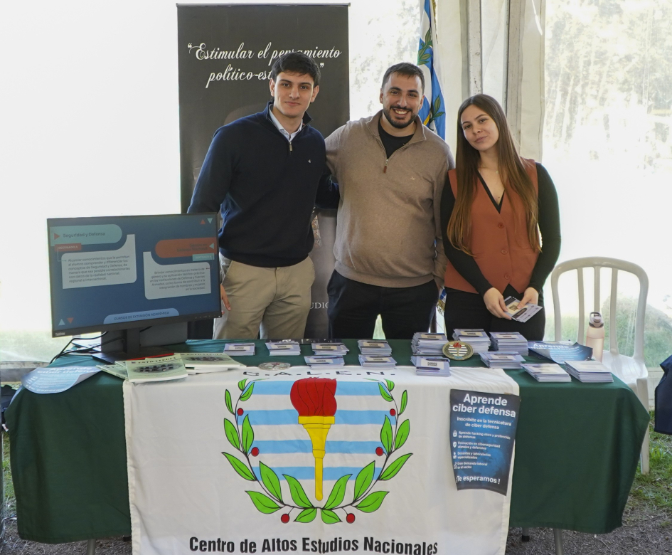 El CALEN participó de la Universidad de Puertas Abiertas