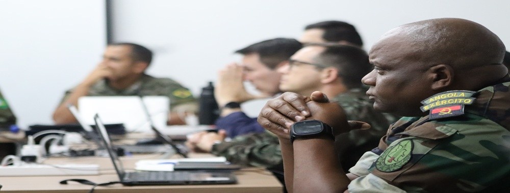 ESG - Alumnos del Curso de Estado Mayor Conjunto participan en un ejercicio estratégico multinacional